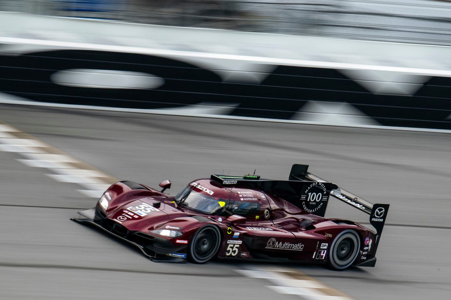 Sportscar racing resumes at Daytona