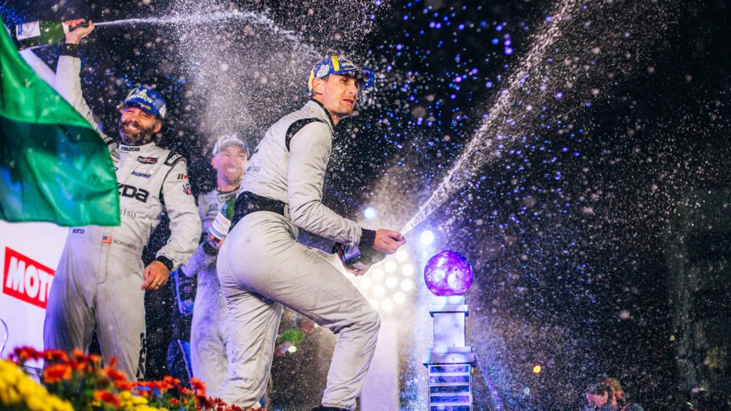 podium Petit Le Mans | Jarvis, bomarito and Tincknell