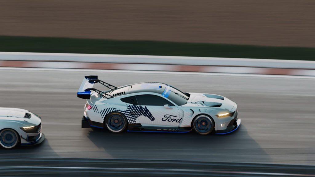 Mustang GT3 on track