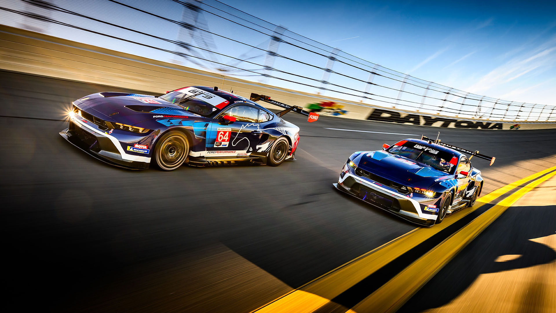 Ford Formally Unveils Mustang GT3 At Le Mans As Classic, 43 OFF