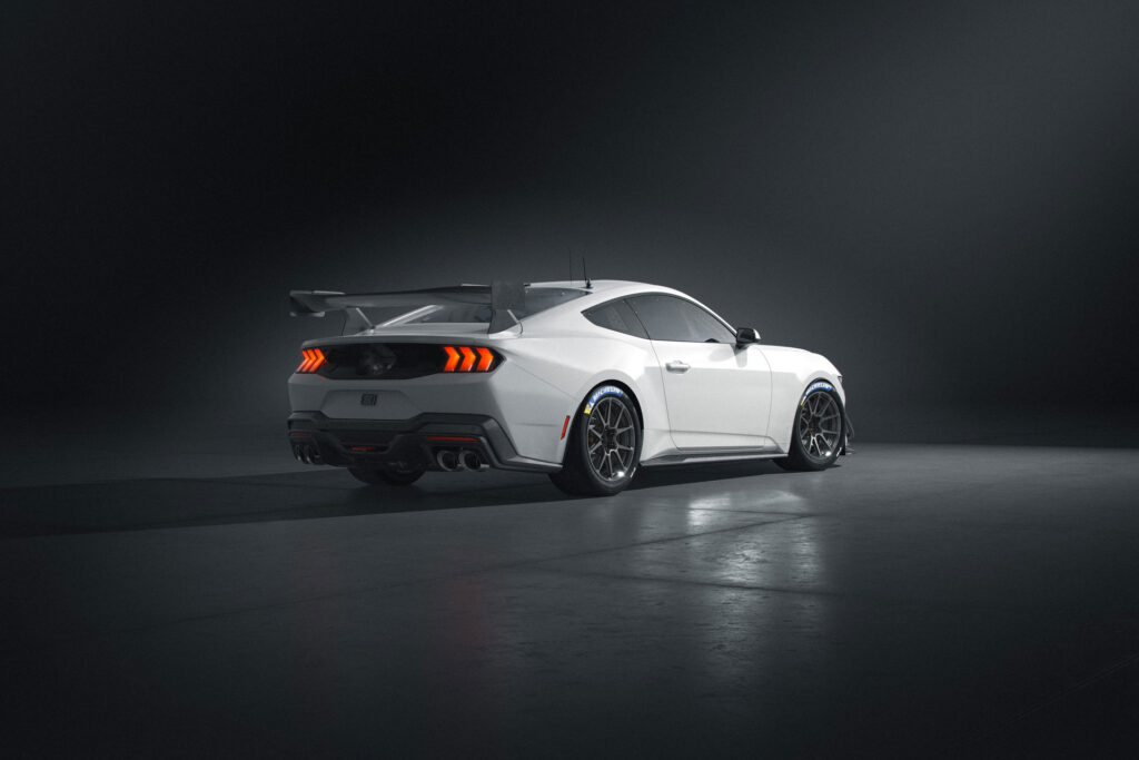 Mustang GT4 2026 R34