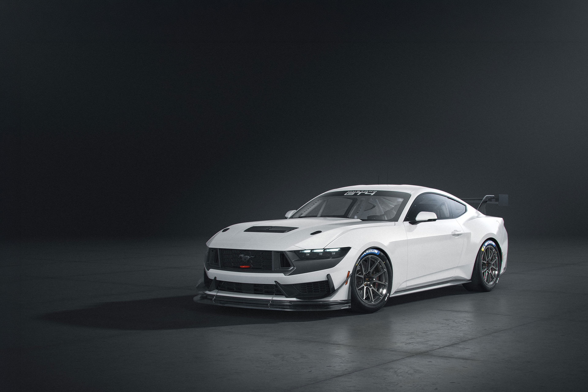 hero car gt4 2026 homepage